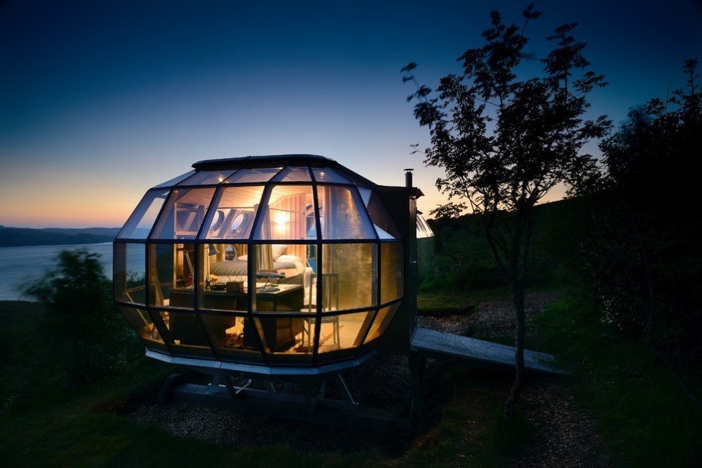 Airbnb AirShip Pod House 7