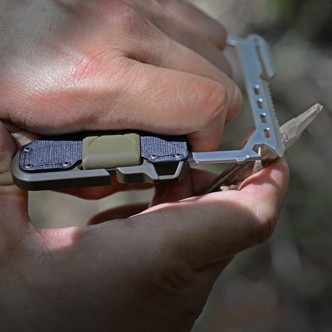 Dango T01 multi tool wallet 2