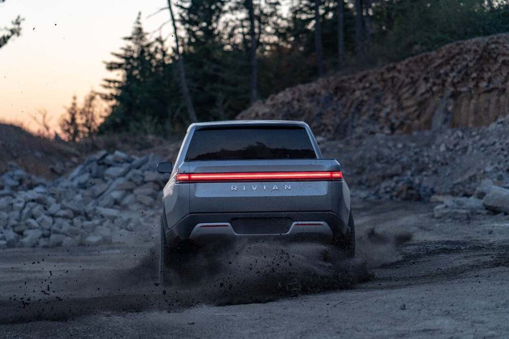 Rivian R1t Electric Pickup Truck 11