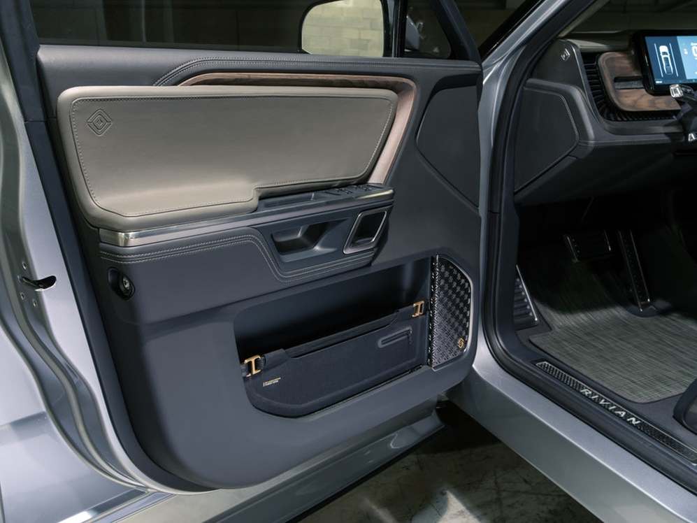 Rivian R1t Electric Pickup Truck 5