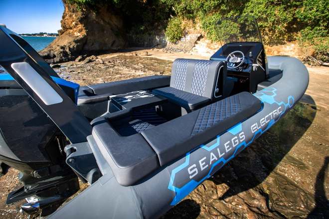 Sealegs E4 Electric Amphibious Boat 3