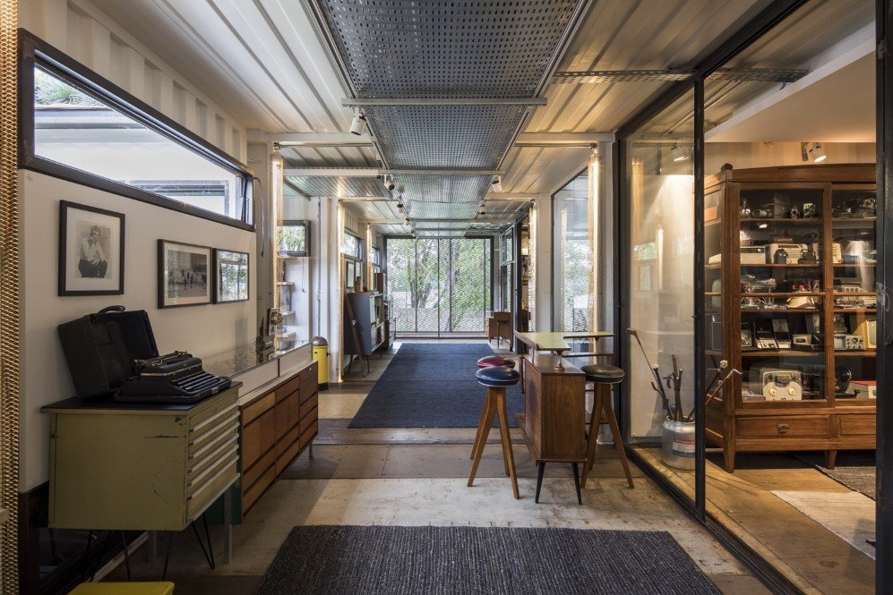 SuperLimão Studio Gabriela Coelho Shipping Container Gallery 11