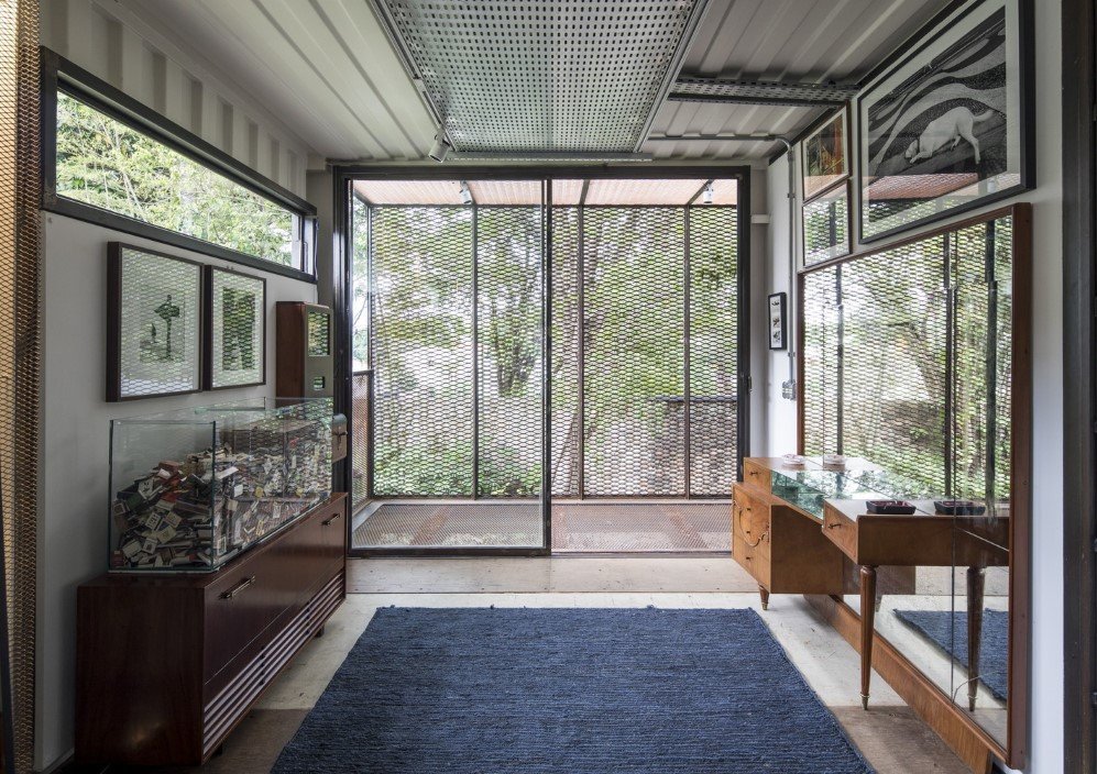 SuperLimão Studio Gabriela Coelho Shipping Container Gallery 12