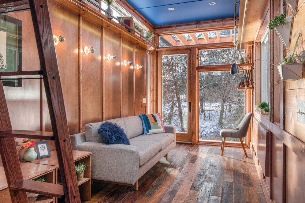 cabin 7