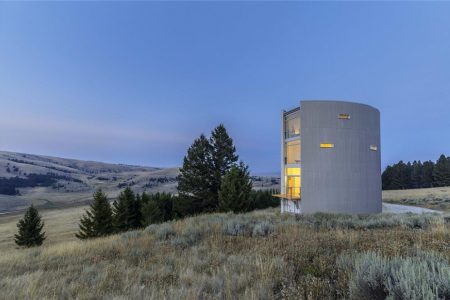 This eccentric house exudes nothing but charisma