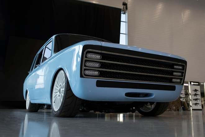 kalashnikov electric supercar 5