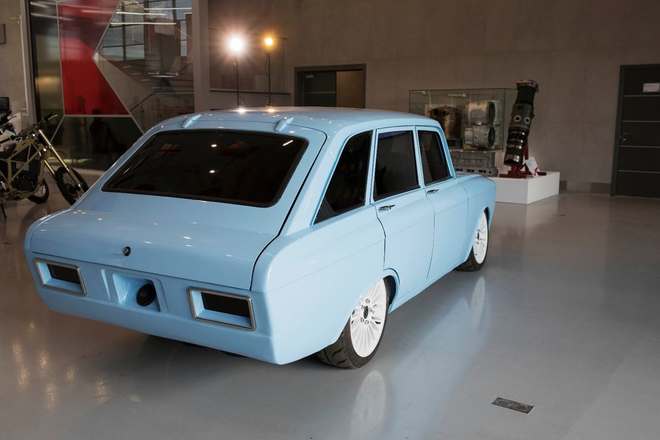 kalashnikov electric supercar 7