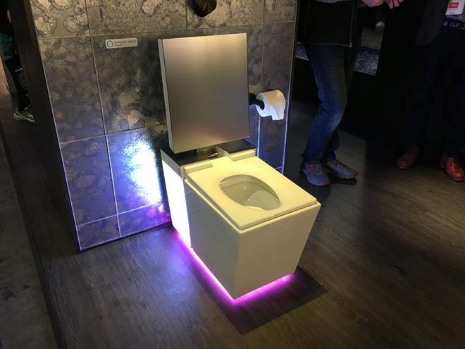 Kohler Numi 2.0 Smart Toilet 5