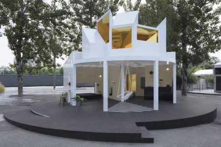 MINI LIVING futuristic micro-cabin unveiled at China House Vision Exhibition
