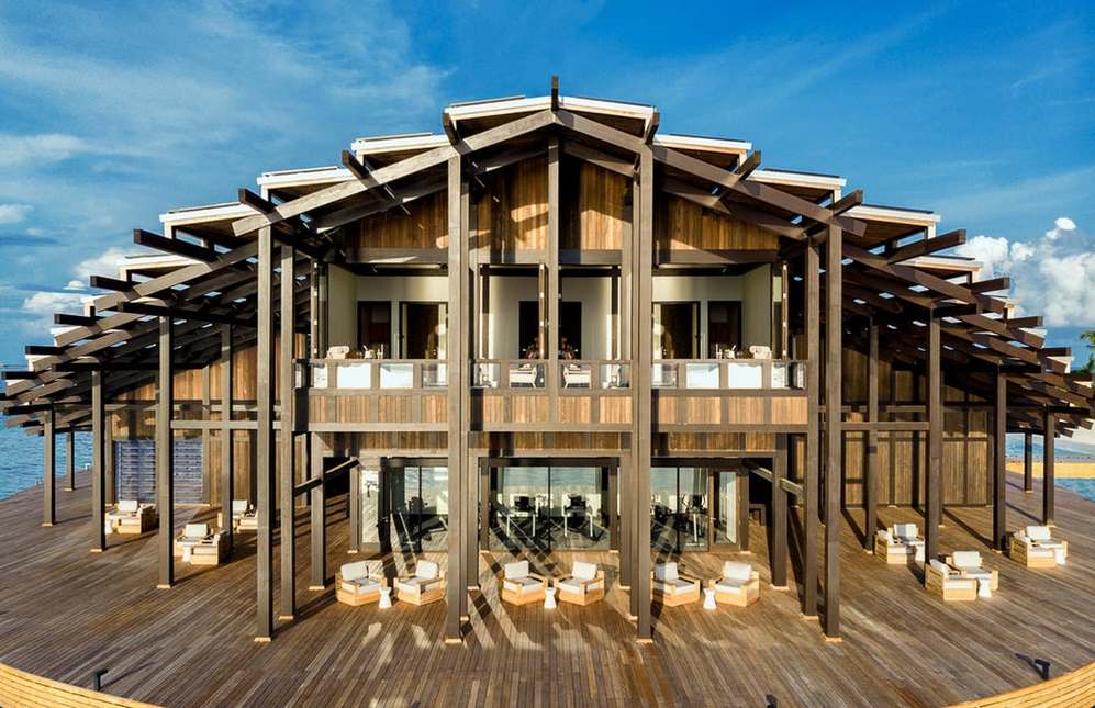 Maldives Luxury Resort Solar Powered 13