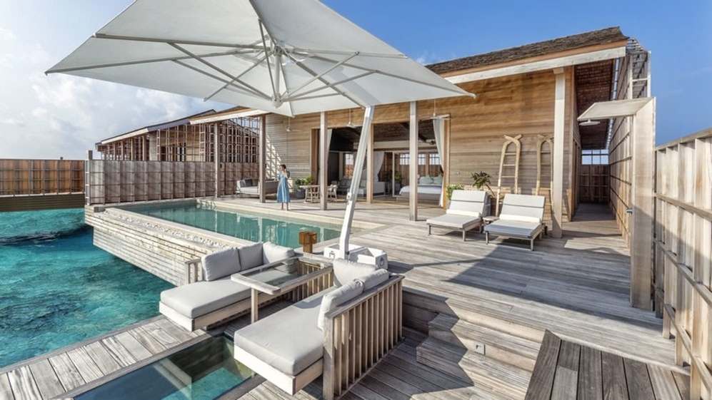 Maldives Luxury Resort Solar Powered 5
