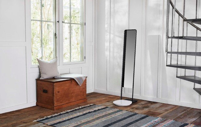 Naked Labs 3D Scanning Mirror 1