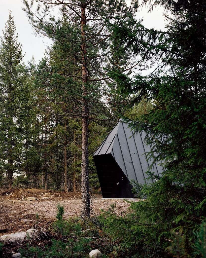 Pan Treetop Cabins in Norway blends seamlessly into its Pan Treetop Cabins in Norway blends seamlessly into its