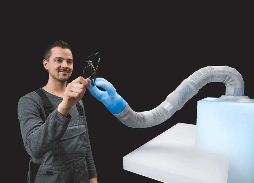 Festo BionicSoftHand with Soft Human Touch