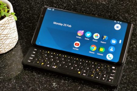 Pro1 Slider brings back the old school sliding keyboard to our modern smartphones