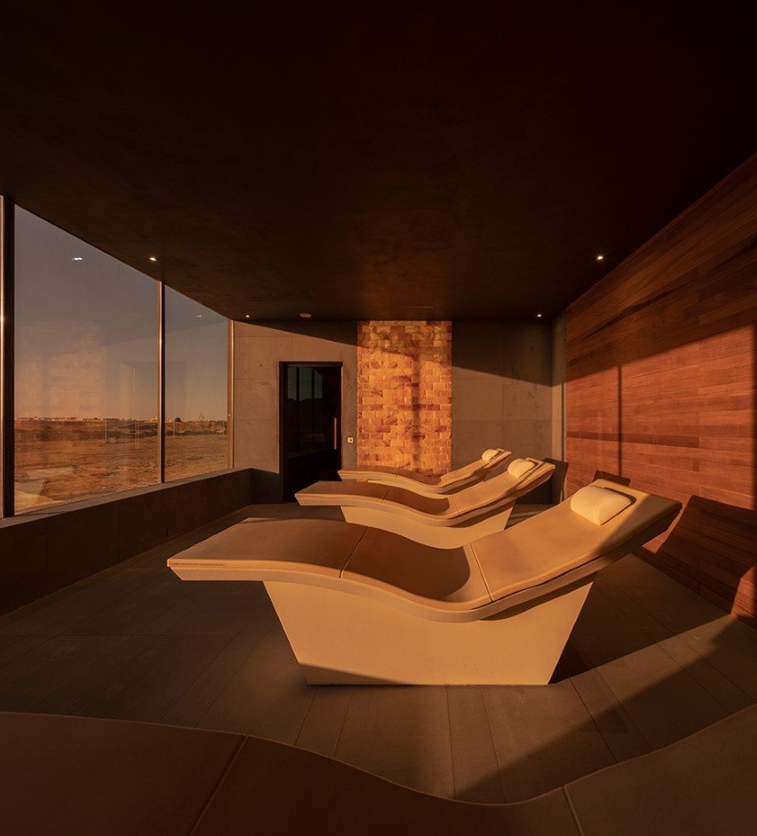 Desert hotel by Anarchitect