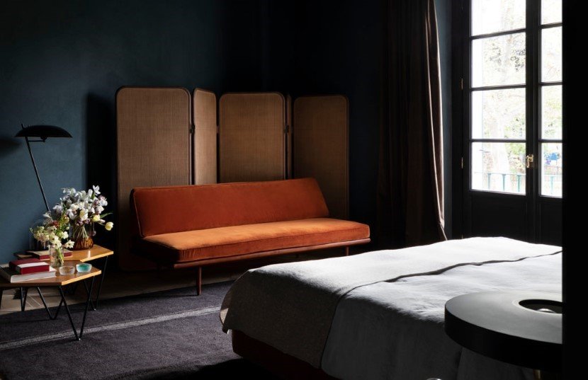 sister hotel by Six Gallery 