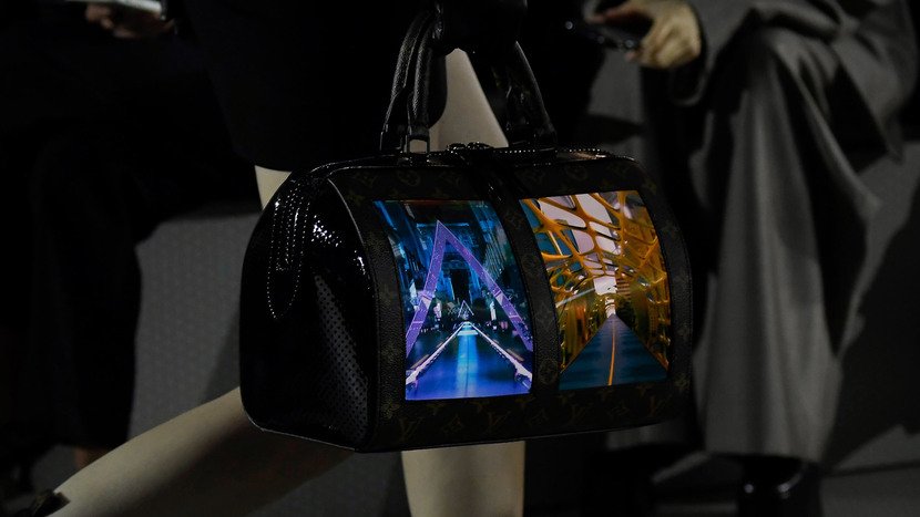 Louis Vuitton OLED Bag