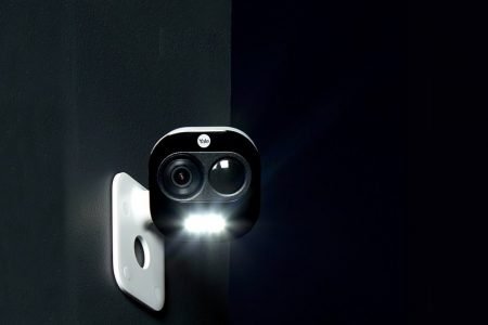 Yale’s all-in-one voice controlled security camera will keep burglars away