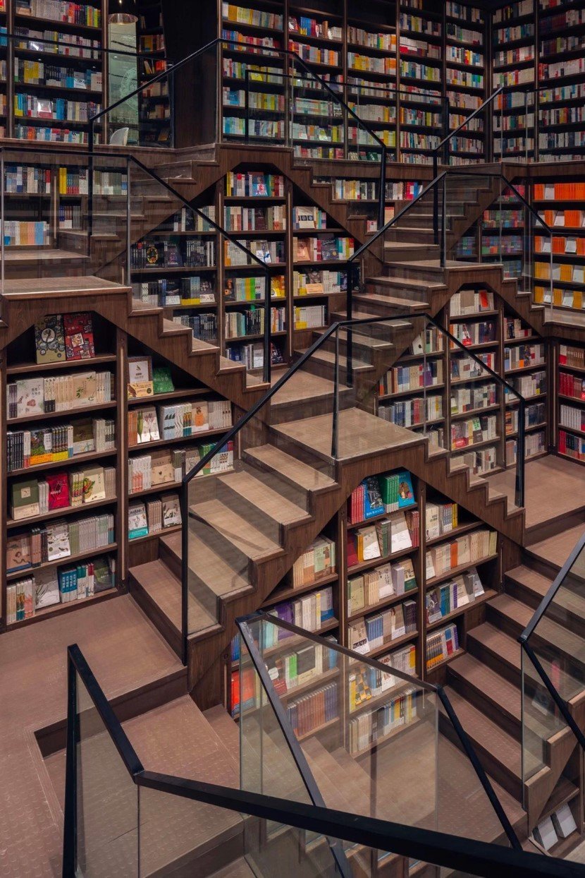 bookstore 7