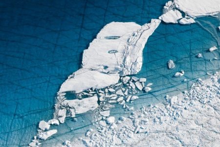 German photographer documents global warming through aerial photography