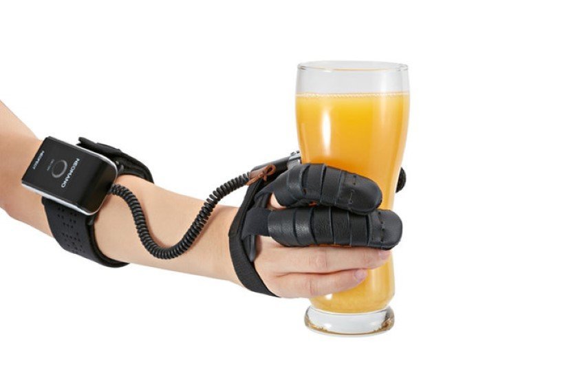 NeoMano robotic hand Glove