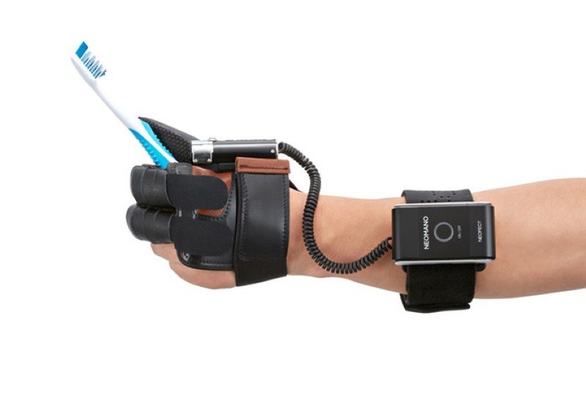 NeoMano robotic hand Glove