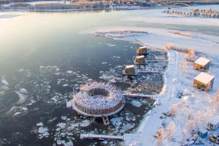 The Floating Arctic Bath hotel Located on Sweden’s Lule River focuses on wellness