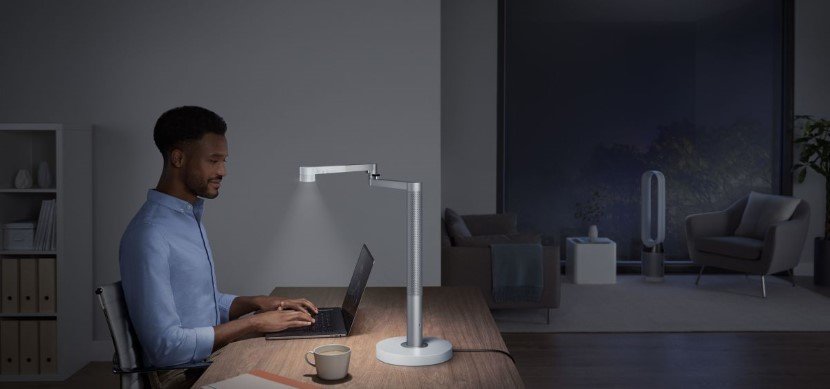 Dysons Lightcycle Morph 1