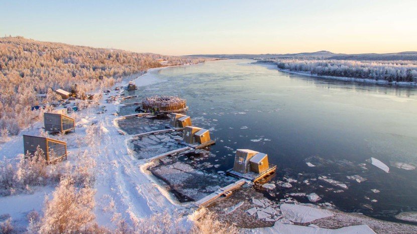 Floating Arctic Bath Hotel Sweden