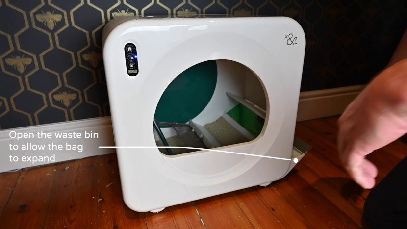 LitterPod self cleaning