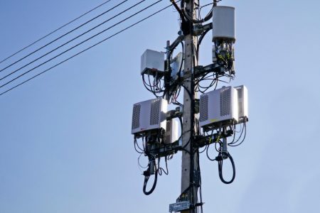 5G Towers in UK are being set ablazed following coronavirus conspiracy theories