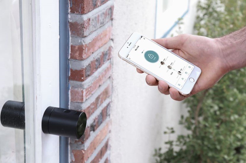 smart door lock