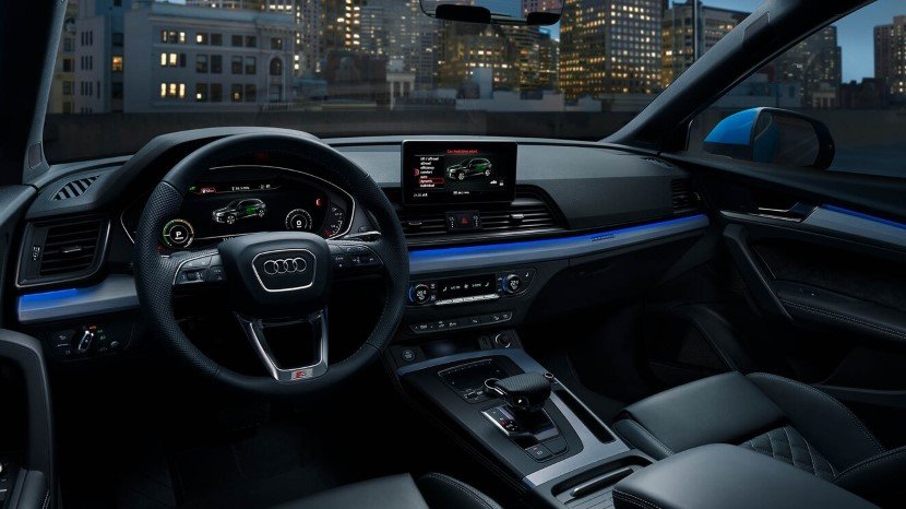 Hybrid Cars - Audi Q5 55 TFSI e
